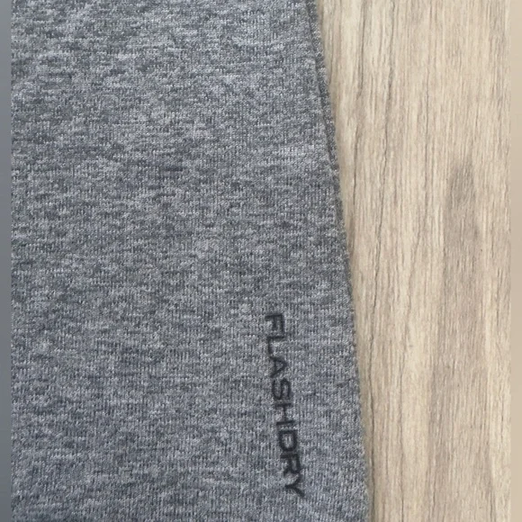 The North Face short sleeve places (BOSTON) Tee woman’s 🏢 - Picture 7 of 7